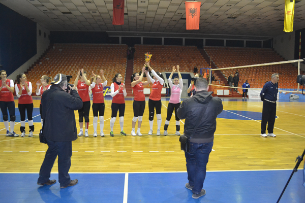 Barleti Volley triumfon për të tretën herë - fiton edhe kupën e Shqipërisë