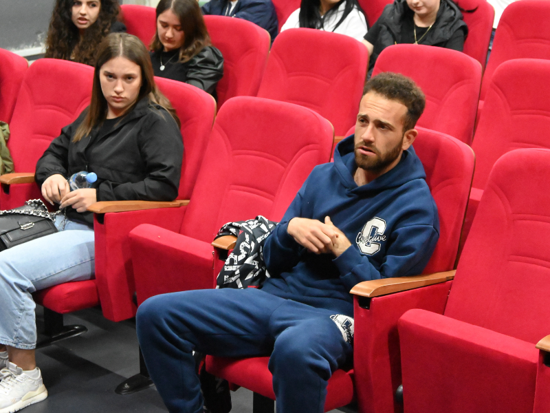Qeveria Studentore Barleti