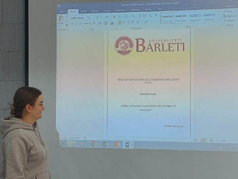 Prezantimet e punimeve të studentëve, viti III Marketing