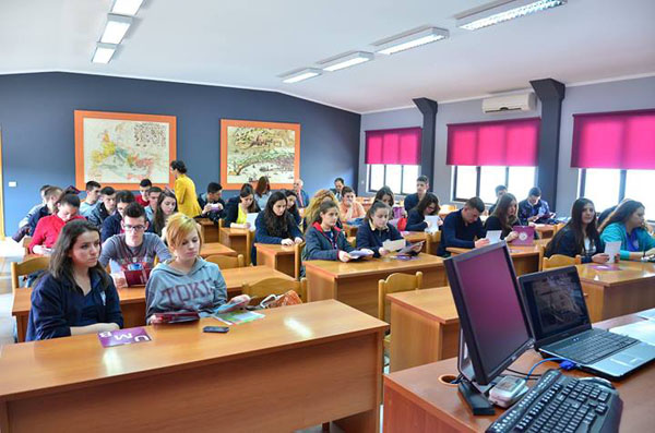 Trajnim me Gjimnazin e Përgjithshëm "Arben Broci"