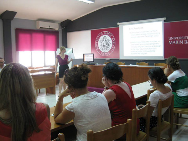 Një trajnim për hartim projekti i zhvilluar nga instituti shqiptarë për çështjet publike