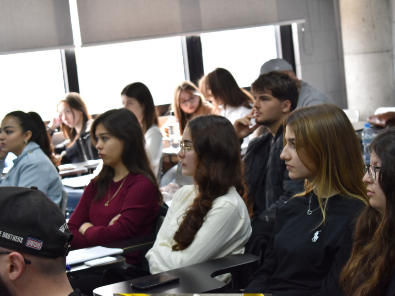 Java Globale e Parasë dhe 100-vjetori i Lekut