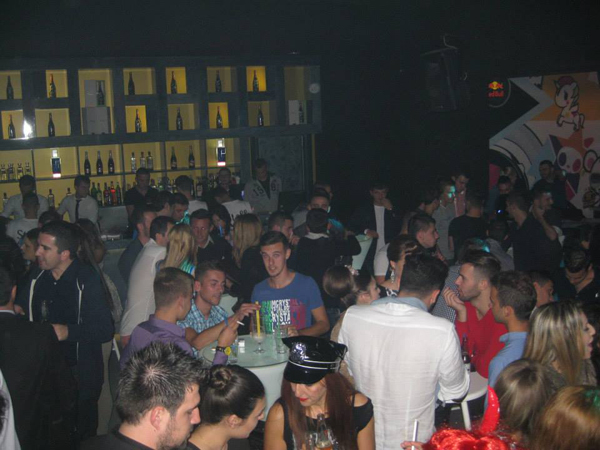 Momente nga "Welcome & Halloween Party"