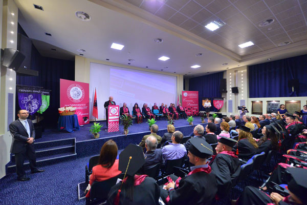 Ceremonia e Diplomimit 2014!