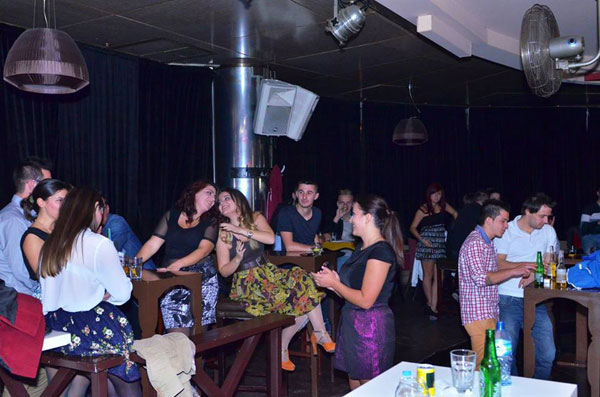 Momente nga "Welcome & Halloween Party"