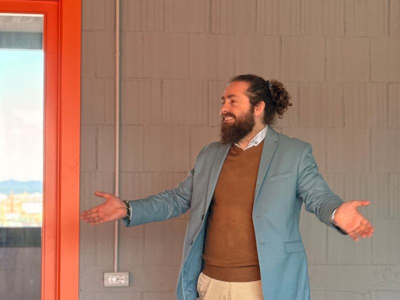 Paradoksi Digjital: A jemi më të lidhur apo më të vetmuar?