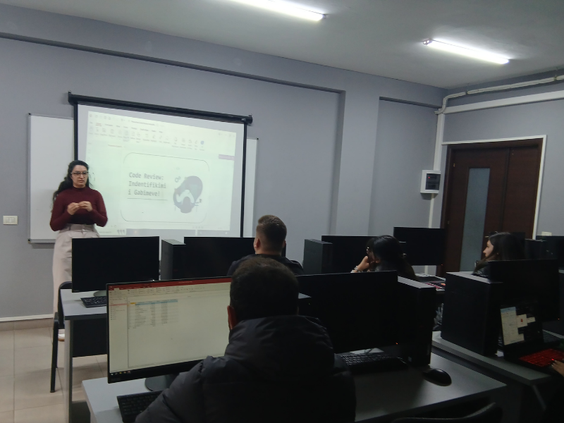 Leksion i hapur mbi cilësinë e softuerit dhe praktikën e code review