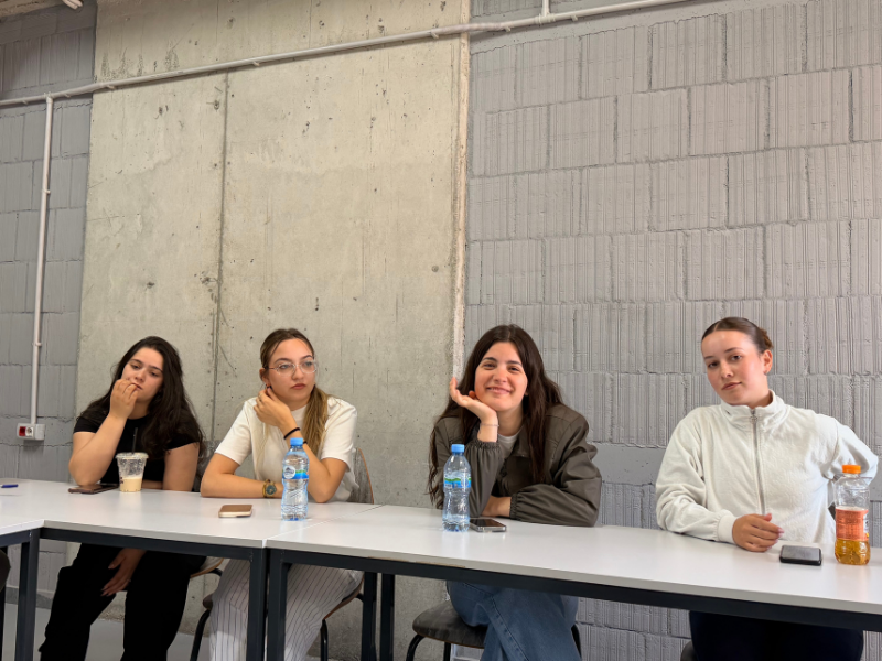 Qeveria Studentore Barleti