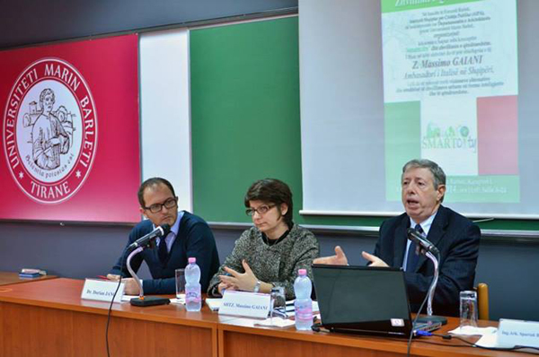 FORUMI BARLETI: SMART CITY Në KONCEPTIN ITALIAN - AMBASADORI GAIANI Në UB