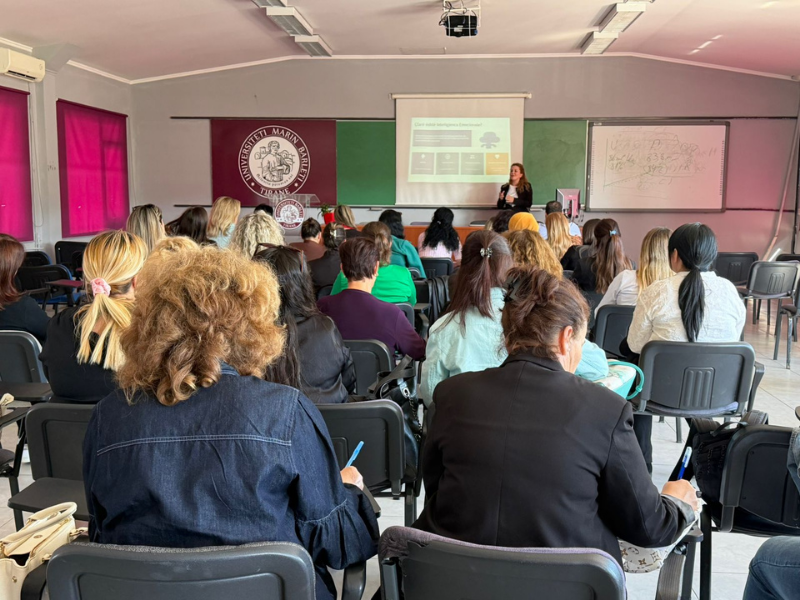 Leksion i Hapur: “Inteligjenca Emocionale tek Adoleshentët”