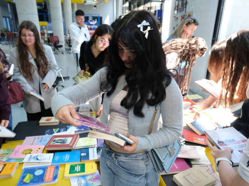 Dita Botërore e Librit: libri si formim dhe vetëdije