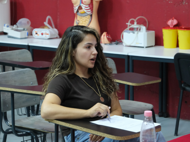 Studentët e Bachelorit në Infermieri përmbyllin me sukses mbrojtjen e diplomës