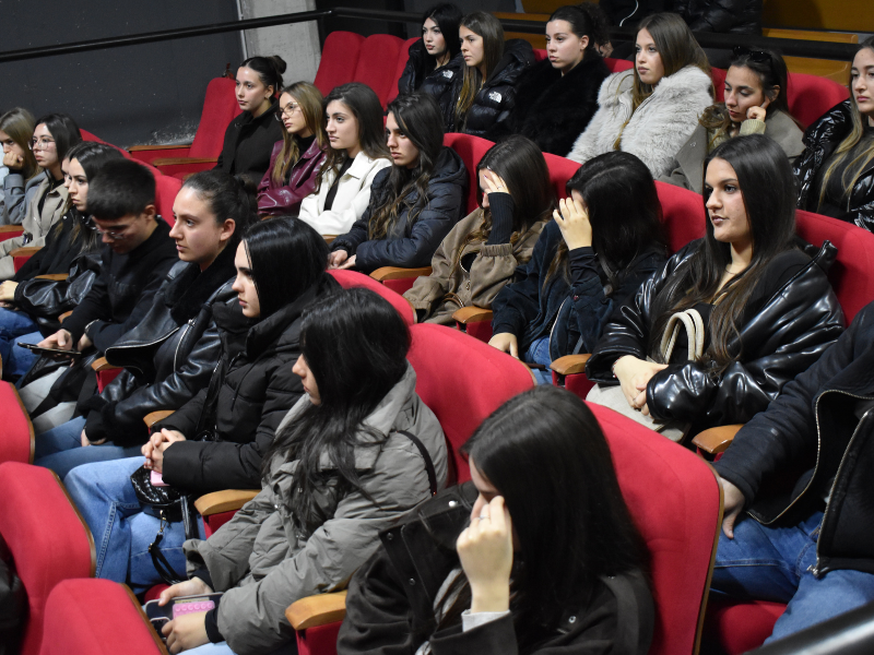 CREATHON në Universitetin Barleti: Krijimtaria dhe dizajni në fokus të të rinjve