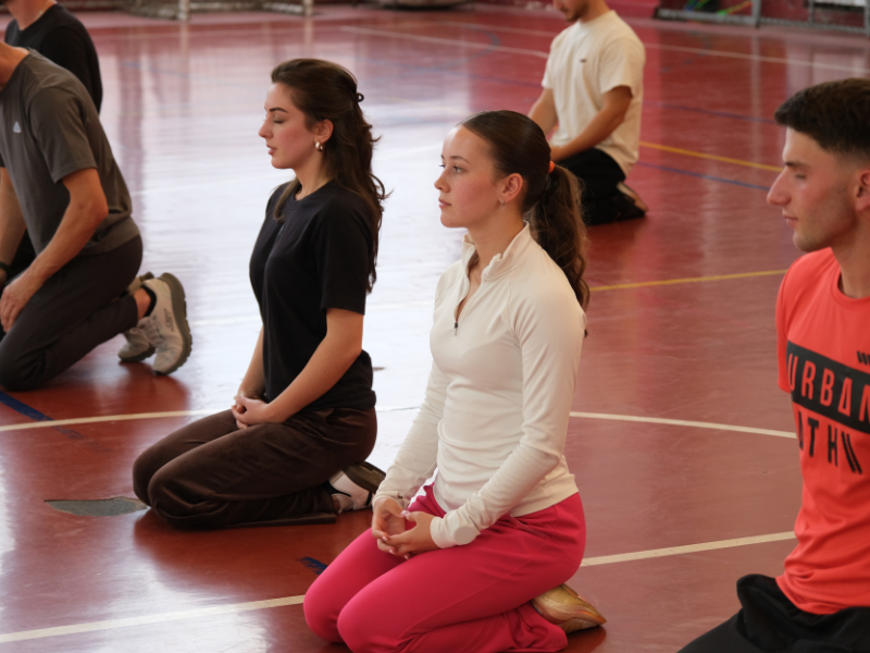 Fuqia e disiplinës dhe ekuilibrit – Eksperienca Shaolin Kung Fu në Universitetin Barleti.