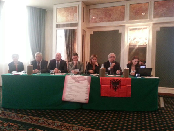 Konferencë "Zhvillimi ekonomik i Shqipërisë"