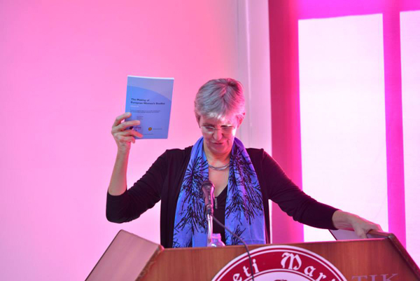 Lektoriumi Akademik: Prof.Dr. Berteke Waaldijk - "Kontekste në ndryshim: studimet gjinore dhe qytetaria në Europë"