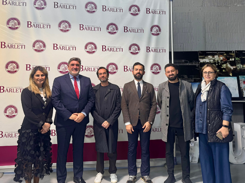 Leksion i Hapur me Profesor Juan Elvira Peña në Universitetin Barleti