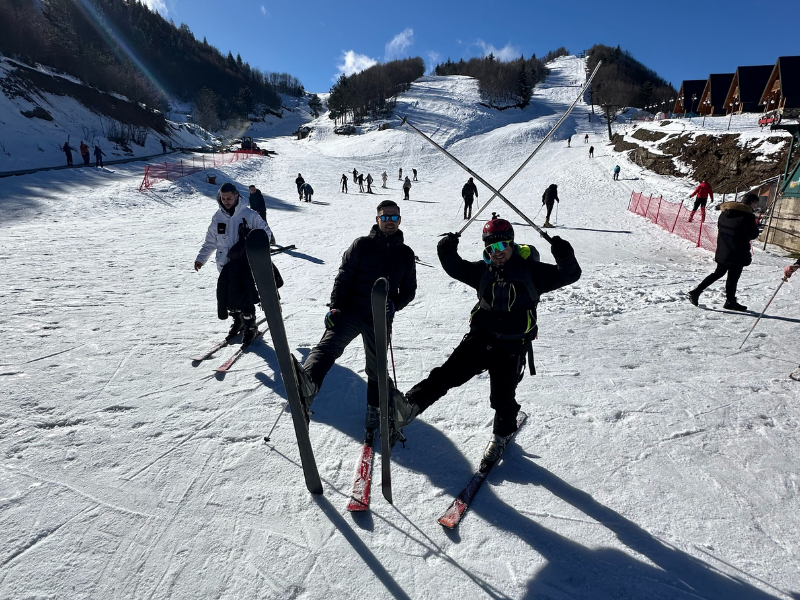 Nga teoria në terren: Praktikë mësimore