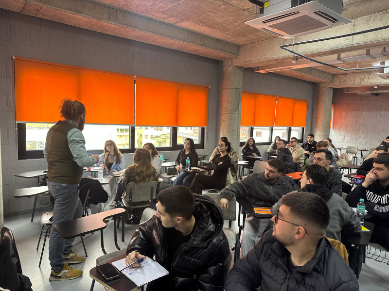 Inovacioni në praktikë: Laboratori i Biznesit në Universitetin Barleti