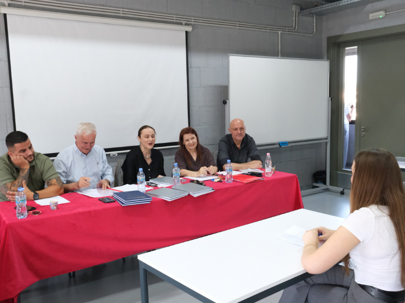 Diplomimi i studentëve të Programit të Integruar të Studimeve në Drejtësi dhe programeve 