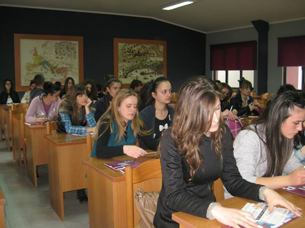 Trajnim me gjimnazin e përgjithshëm "Aleks Buda" Tiranë