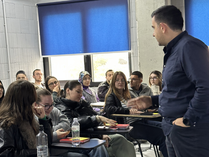 Industria në Barleti: Studentët përfitojnë nga ekspertiza e tregut real