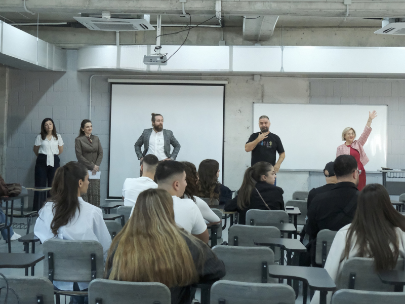 Ditët e Orientimit për studentët e rinj/ Dita 1