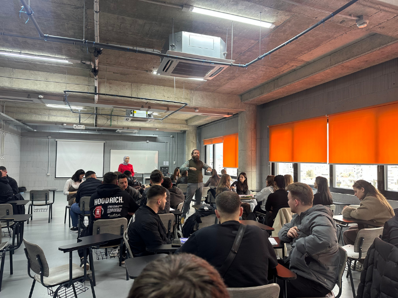 Inovacioni në praktikë: Laboratori i Biznesit në Universitetin Barleti