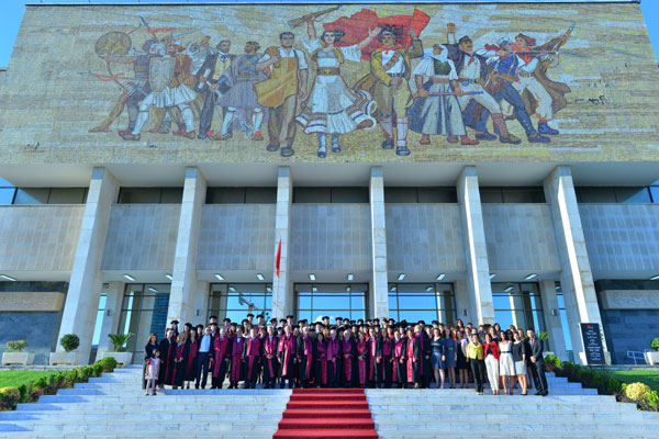 Ceremonia e Diplomimit 2014!