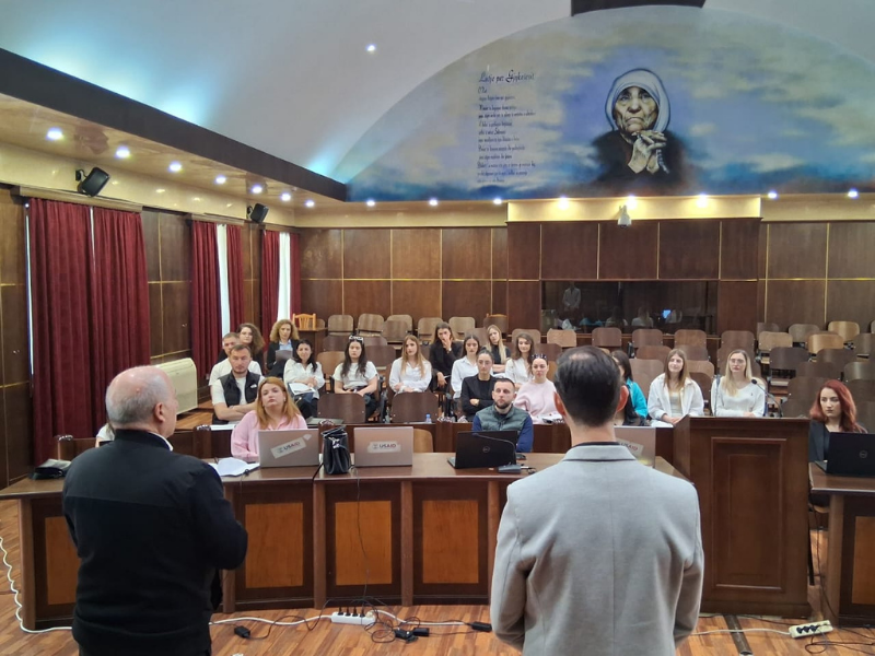 “Java e Drejtësisë” 2026 – Studentët e Universitetit Barleti në “Ditën e Hapur në Gjykatë”