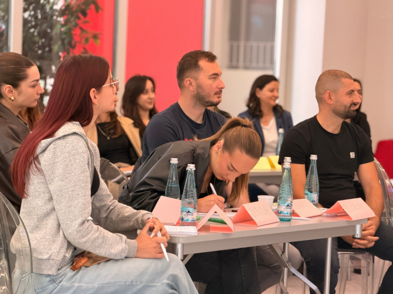 Trajnim i Klubit të Debatit në Universitetin Barleti