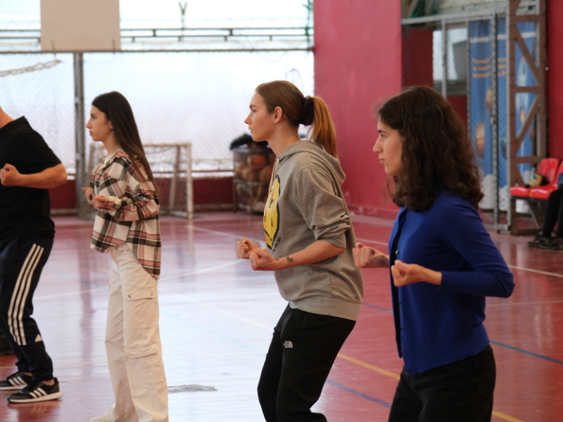 Fuqia e disiplinës dhe ekuilibrit – Eksperienca Shaolin Kung Fu në Universitetin Barleti.