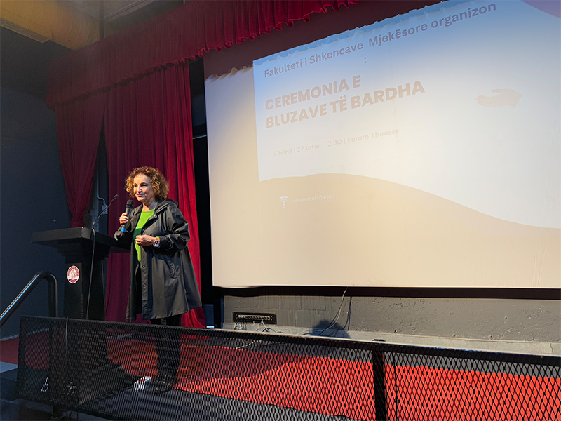 Ceremonia e Bluzeve të Bardha 