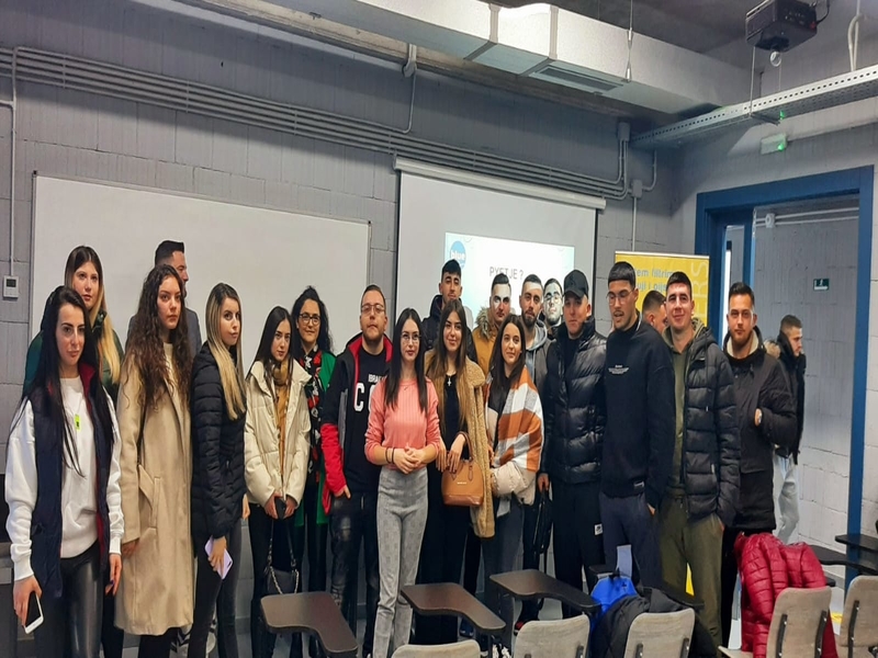 Orientim dhe këshillim për tregun e punës nga ekspertë karriere – Klubi i Karrierës 
