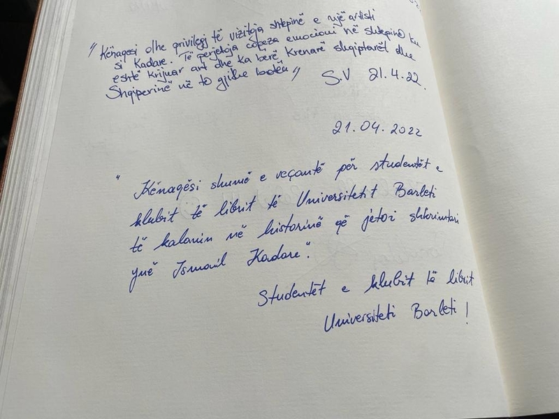 Dhurojmë, shkëmbejmë dhe lexojmë për tu pasuruar në mendje dhe shpirt – Muaji i Librit