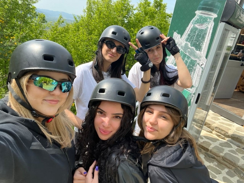 Eko Turizëm me Zipline Albania dhe aktivitet në natyrën e Petrelës