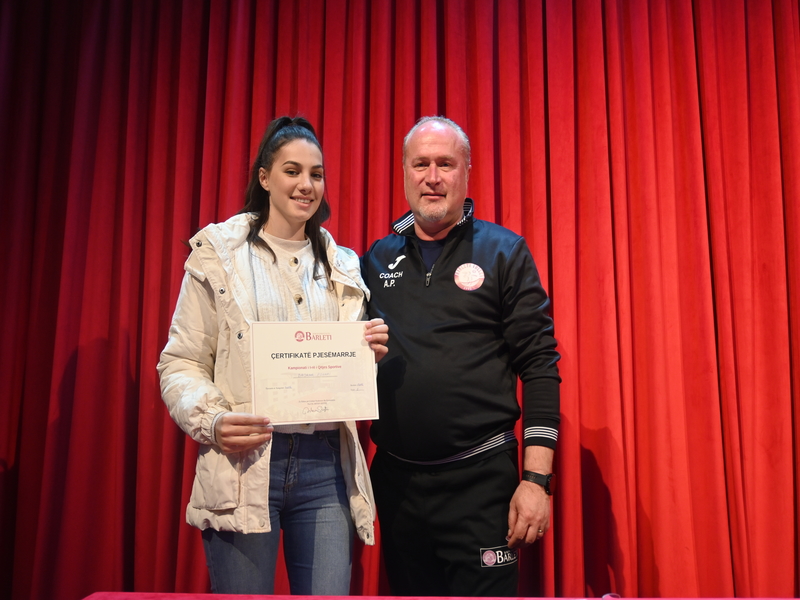 Ceremonia e ndarjes së çmimeve Kampionati i I-rë Qitjes në UniBa