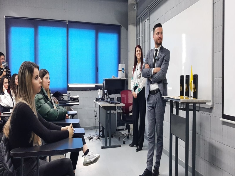 Orientim dhe këshillim për tregun e punës nga ekspertë karriere – Klubi i Karrierës 