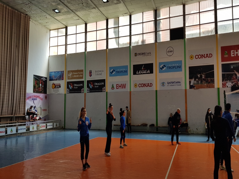 Zumba & Volley me studentët