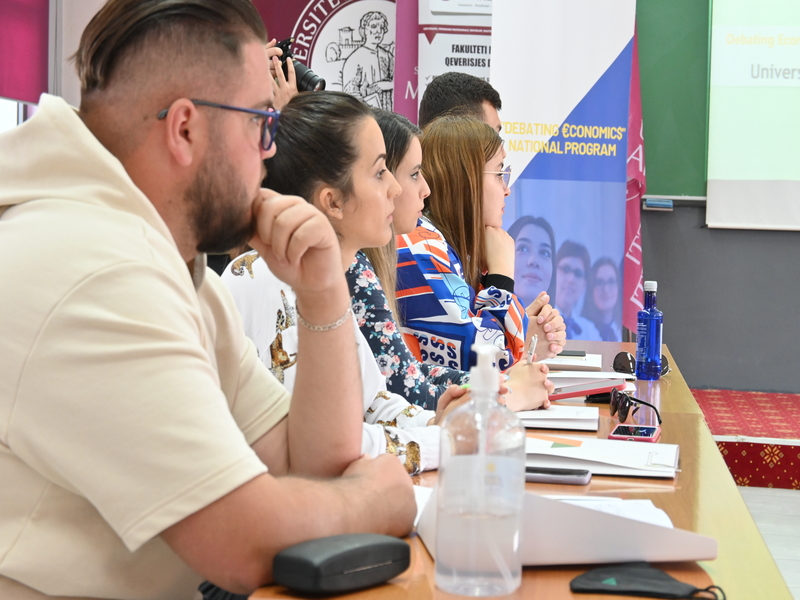 Trajnim Me Barletasit Për Klubin E Debatit