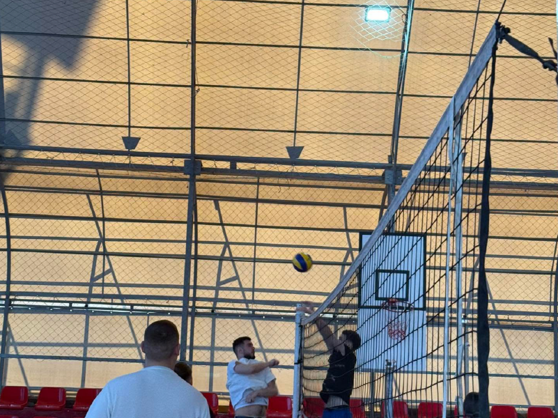 Klubi i Sportit në UniBa – Energji, Argëtim dhe Frymë Skuadre!