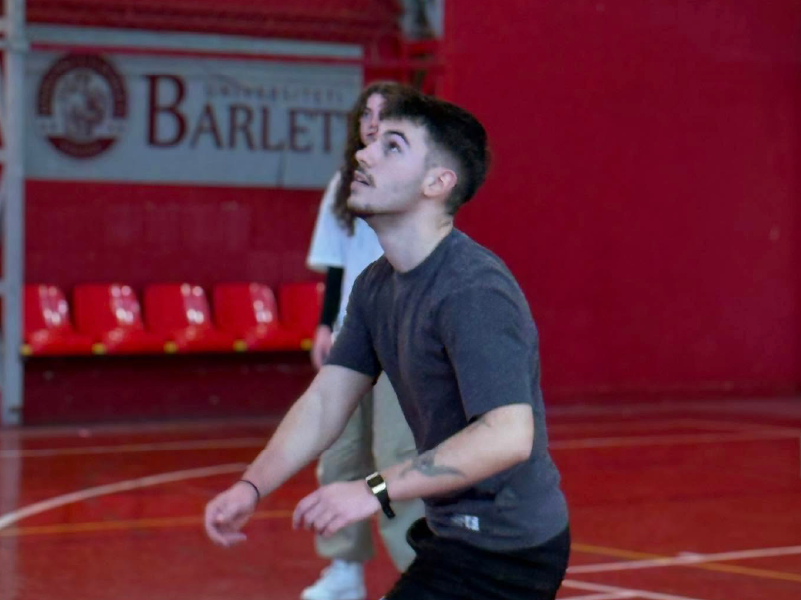 Klubi i Sportit në UniBa – Energji, Argëtim dhe Frymë Skuadre!