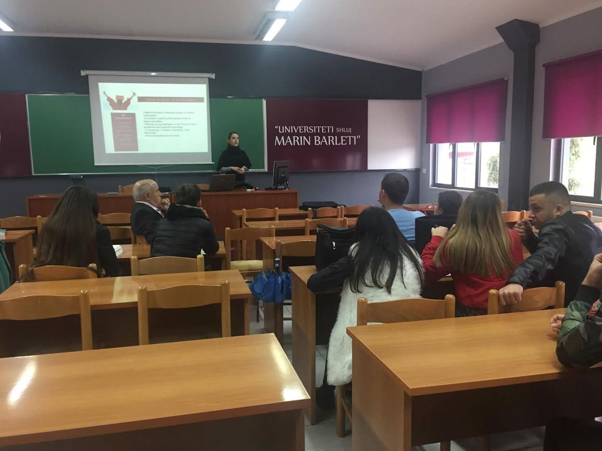 Prezantim nga Studentja Alumni e Barleti