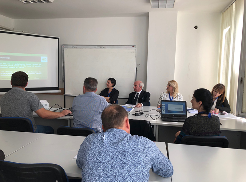 Rektori drejton panelin e Edukimit në Konferencën Shkencore Ndërkombëtare “Drejt një Zhvillimi të Qendrueshëm”, Universiteti “Nënë Tereza”, Shkup