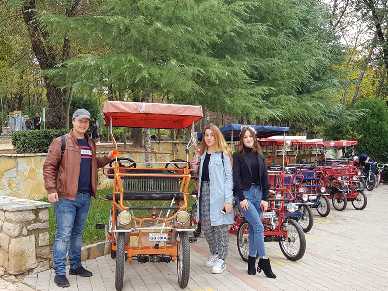Vizitë në Parkun e Madh të Liqenit Artificial të Tiranës, me studentët e programit “Menaxhim në Turizëm, Rekreacion dhe Evente” 