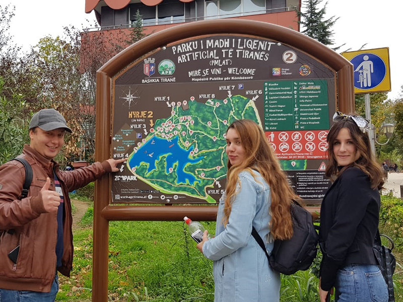 Vizitë në Parkun e Madh të Liqenit Artificial të Tiranës, me studentët e programit “Menaxhim në Turizëm, Rekreacion dhe Evente” 