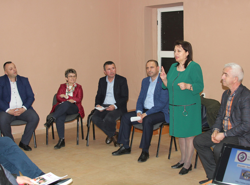 Tregu i punës dhe universitetet 